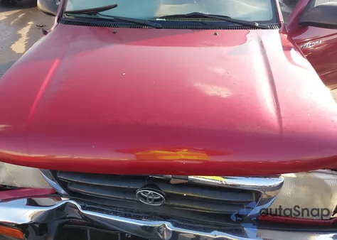 2000 Toyota Tacoma from USA, damaged, VIN 4TAVL52N5YZ582277